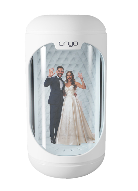 Cápsula Cryo con pareja holográfica